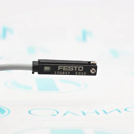 SME-8-S-LED-24 Датчик положения Festo-4