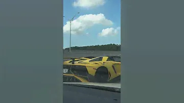 Lamborghini Aventador SV SOUND 🏎🔊