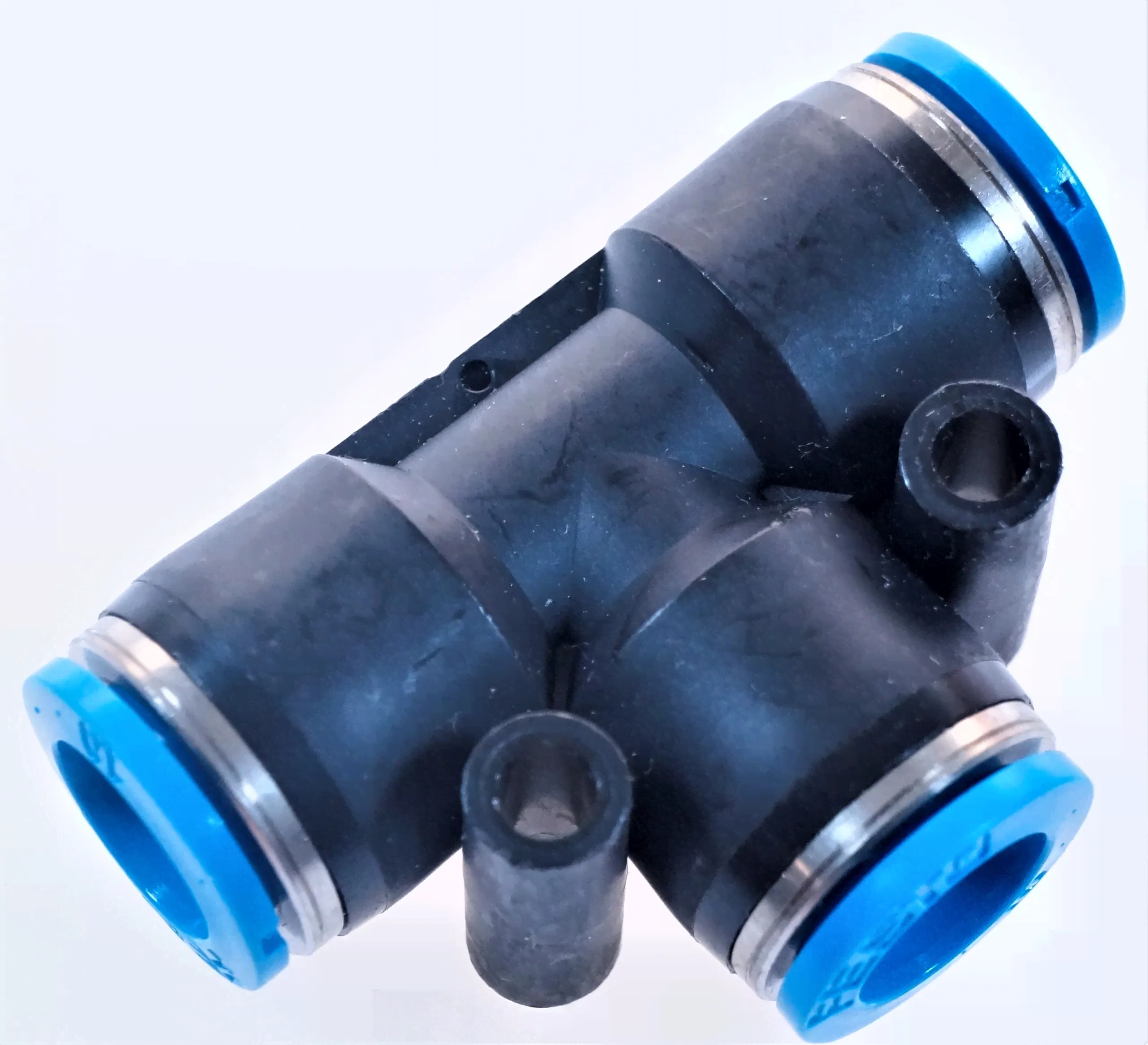 Тройник FESTO QST-8-0