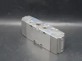 Festo VL-5/3-G-1/4-B Pneumatik-Ventil 14298