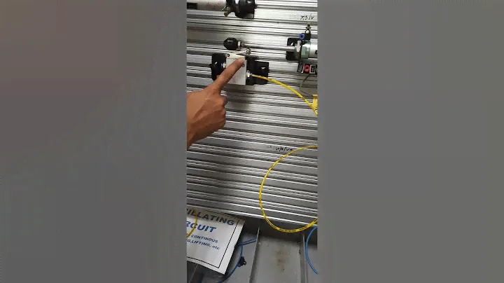 Working of 3/2 way roller operated valve